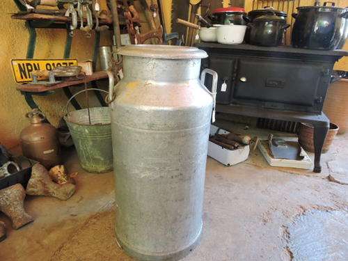 Original Vintage Large Melk kan Milk can aluminium